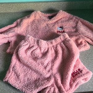 Shein x Hello Kitty teddy pj set